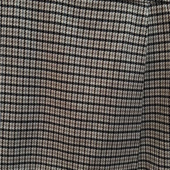 Ecru Houndstooth skirt - new with tags - Picture 3 of 3